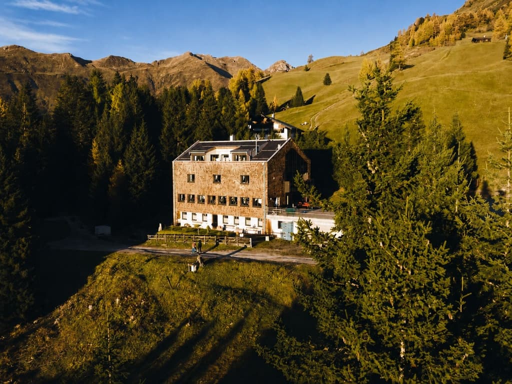 Claudis Hütten Suite Naviserhaus